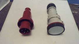 Presa + Spina Volante 63A / 4 poli - Spina 32A / 5 poli