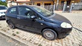 AUTO FIAT PUNTO F238-4