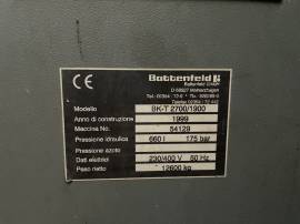 Pressa oleodinamica per stampaggio plastica Battenfeld BK