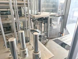 RIEMPITRICE E TAPPATRICE PROFESSIONALE USATA  