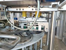 SIGILLATRICE E DOSATRICE VOLUMETRICA USATA SIGILLATRICE E DOSATRICE VOLUMETRICA USATA