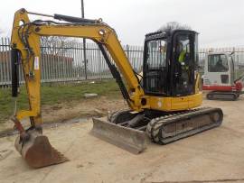 2011 CAT 305D mini excavatore