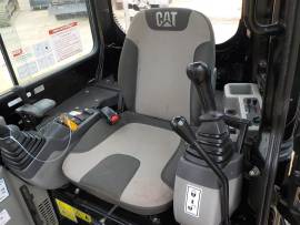 2011 CAT 305D mini excavatore