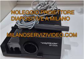 Proiettore Diapositive Milano Noleggio Riversamento Videocassette Super 8 VHS,minidv,hi8,video 8,hdv