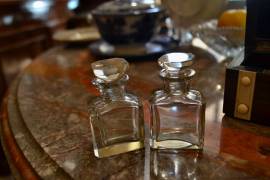 Cofanetto porta profumi XX secolo