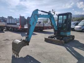 Miniescavatore usato HITACHI AIRMAN AX38U-5