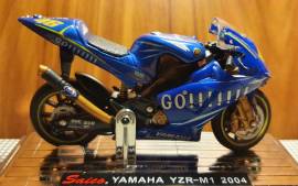 YAMAHA YZR-M1 - 46 VALENTINO ROSSI (2004-2006)