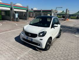 Lotto 5 – SMART FORTWO COUPE TARGA FW156XWAutovettura a due porte Lotto 5 – SMART FORTWO COUPE TARGA FW156XWAutovettura a due porte