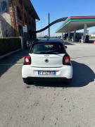 Lotto 6 – SMART FORFOUR TARGA FW628NXAutovettura a quattro porte per trasporto d Lotto 6 – SMART FORFOUR TARGA FW628NXAutovettura a quattro porte per trasporto d
