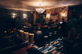 BAR -LOUNGE DRINKS AND FOOD IN ZONA TICINESE CEDESI ATTIVITA' BEN AVVIATA