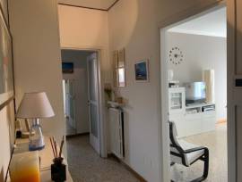 Milano Navigli stanza singola arredata al piano attico zona residenziale