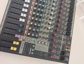 ???? Mixer Soundcraft EFX 12 – Pari al Nuovo! Vendo Soundcraft EFX 12, in condizioni perfette, compl