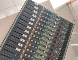 ???? Mixer Soundcraft EFX 12 – Pari al Nuovo! Vendo Soundcraft EFX 12, in condizioni perfette, compl