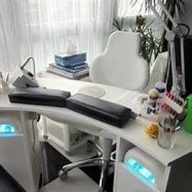 NEGOZIO 45 MQ IN VIA VIGEVANO ADATTO RIC. UNGHIE CINESI NEGOZIO 45 MQ IN VIA VIGEVANO ADATTO RIC. UNGHIE CINESI