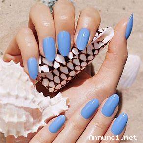 NEGOZIO   50 MQ. CIRCA  PORTA GENOVA SOLARI   1750 AL MESE  LIBERO SUB