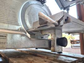 AFFETTATRICE PER SALUMIFICI USATA 