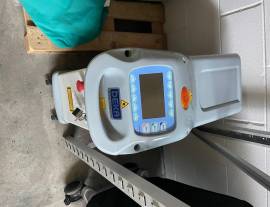 LOTTO 4 - Rimanenze di magazzino, armadiature metalliche e attrezzature