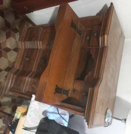 cassettiera con scrittoio