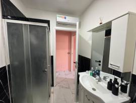 Bilocale in centro ristrutturato al piano 1°