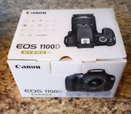 CANON EOS 1100D completa di accessori