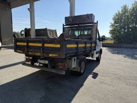 Autocarro ribaltabile Iveco Daily (35E4) Autocarro ribaltabile Iveco Daily (35E4)