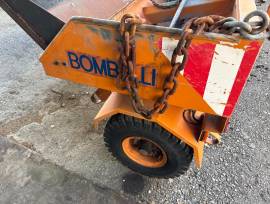 Rimorchio spargisale Bombelli