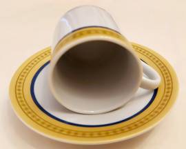 Vecchio Servizio da caffè per 6 persone in porcellana fine marchio Master Vecchio Servizio da caffè per 6 persone in porcellana fine marchio Master