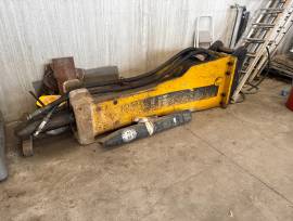 Martello demolitore con punta Atlas Copco