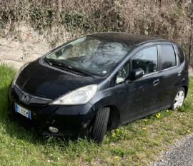 LOTTO 5 - Autovettura Honda Jazz targata EL033VM