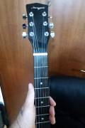 Chitarra acustica elettrificata Chitarra acustica elettrificata