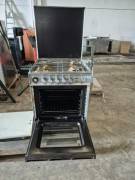 CUCINA A GAS 4 FUOCHI USATA CUCINA A GAS 4 FUOCHI USATA