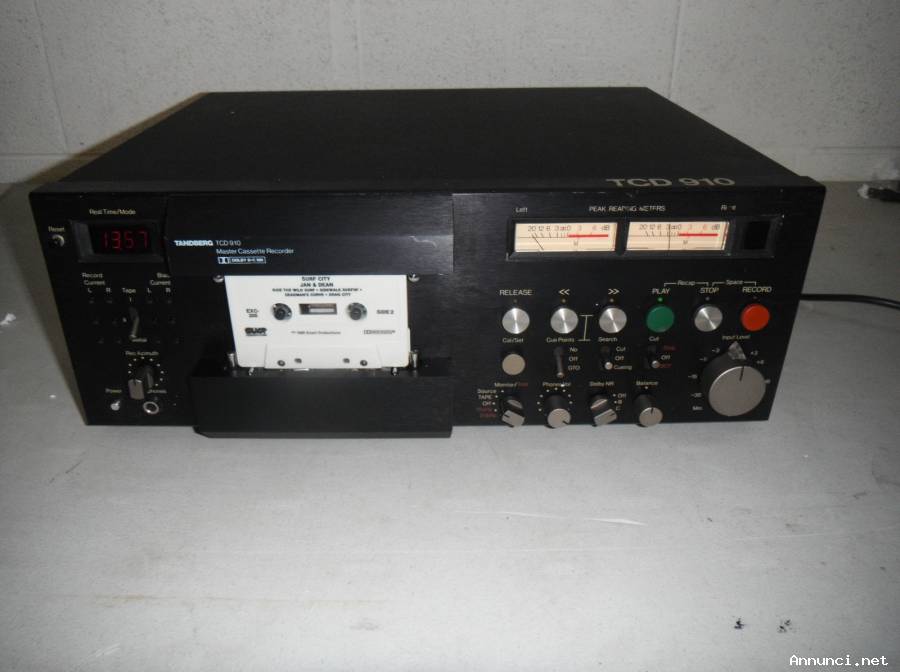 Tandberg 910