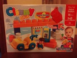 PLAY SET PETROL STATION