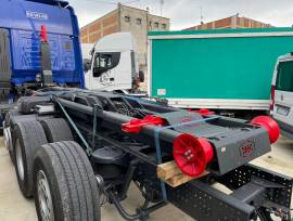ATTREZZATURA SCARRABILE NUOVA MARCA MEC 30 TON. XL 