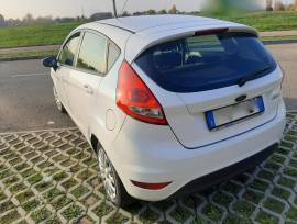 Vendo Ford Fiesta