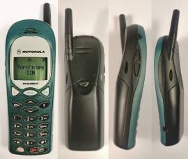 CELLULARE FUNZIONANTE VINTAGE Motorola MO T2288-CUSTODIA-CARICA BATTERIE