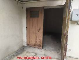 Vendo n. 2 garage/deposito/magazzino a Mestre centro