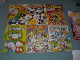 Topolino tredici albi + due raccolte + una rivista.