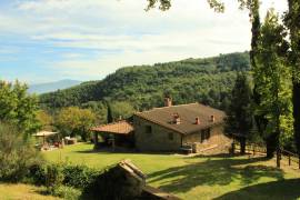 Villa immersa nella campagna toscana 