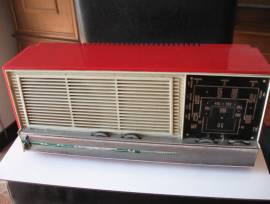 Radio a valvole d'epoca FARADAY fine anni '60