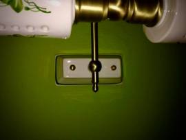 Applique da parete in ceramica decorata 