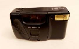 Macchina fotografica 35mm.Chinon Auto GL-S con custodia in similpelle Made in Japan Macchina fotografica 35mm.Chinon Auto GL-S con custodia in similpelle Made in Japan