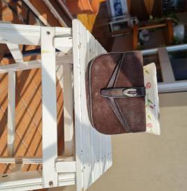 vendesi portafoglio per donna