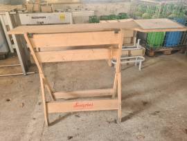 TAVOLO IN LEGNO X TAGLIO PORCHETTA USATO TAVOLO IN LEGNO X TAGLIO PORCHETTA USATO