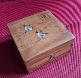 Gioco d'antan scatola di legno con una ROULETTE a 24 numeri , pallina in ferro e tabella numeri semp