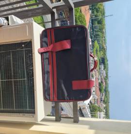 vendesi valigia da viaggio