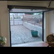 Portone garage basculante 