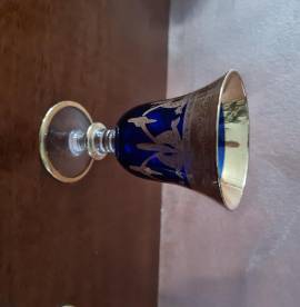 Set   trittico   bicchieri in cristallo e decori   oro di cui uno con   bollino  SC Line Made Italy.