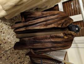 pellicce vuisone bianco,nero,marrone e puzzola pellicce vuisone bianco,nero,marrone e puzzola