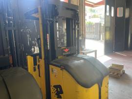 LOTTO 7 - Transpallet elettrico uomo a bordo Fiat MODO